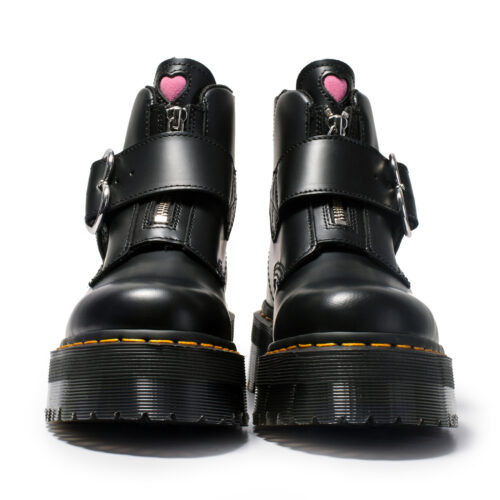 Black kawaii platform heart boots with buckles, Kawaii Gothic Collection.