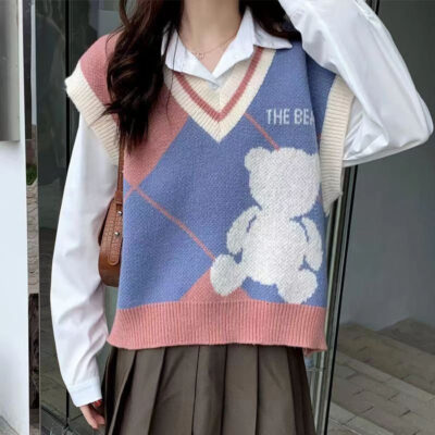 The Bear Vest - Kawaii College