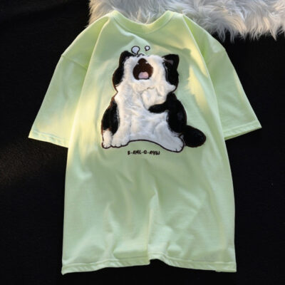 Japanese-style Sleepy Cat T-Shirt