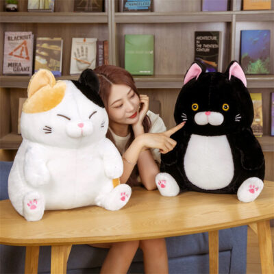 Sitting Cat Plushie - Lucky Charm