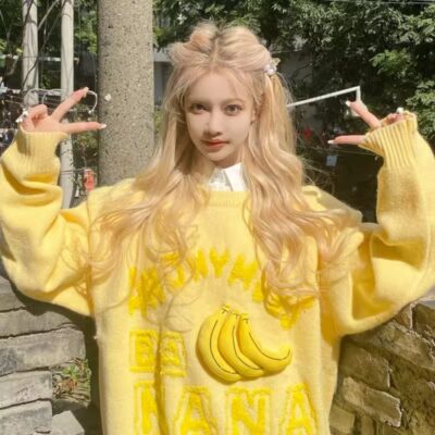Banana Sweater - Vintage Kawaii