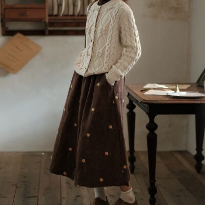 Embroidered Skirt - Retro Aesthetic