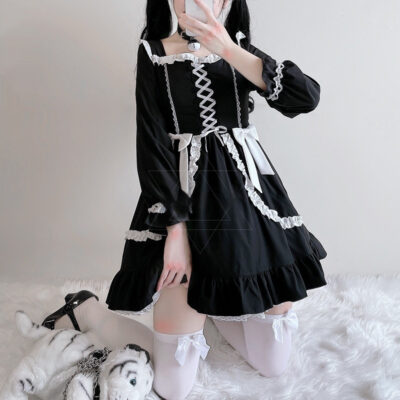 Lace Chibi Dress - Gothic Lolita Aesthetic