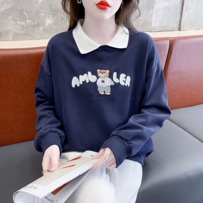 Loose Bear Sweatshirt - Korean Aesthetic