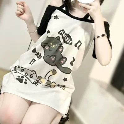 Playful Neko Cat T-Shirt - Harajuku Aesthetic