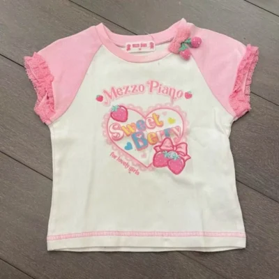 Sweet Berry Mezzo Piano T-Shirt - Jojifuku Aesthetic