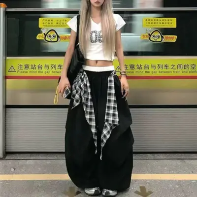 Patched Cargo Pants - Grunge Aesthetic