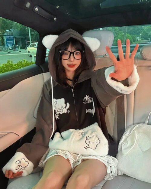 Kawaii Neko Hoodie - Harajuku Aesthetic