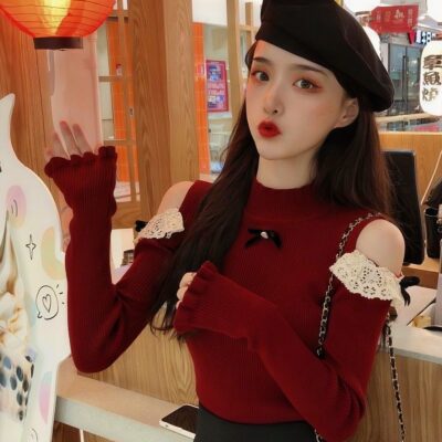 Laced Hollow-out Long-sleeved Top