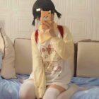 Pudding Cat Yellow T-Shirt word1