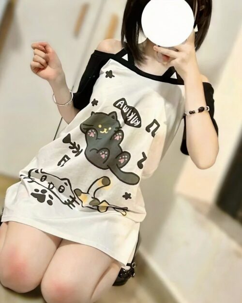 Playful Neko Cat T-Shirt - Harajuku Aesthetic