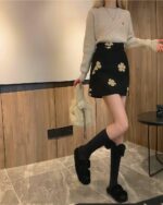 Black korean aesthetic skirt with floral pattern, high waist slim fit.