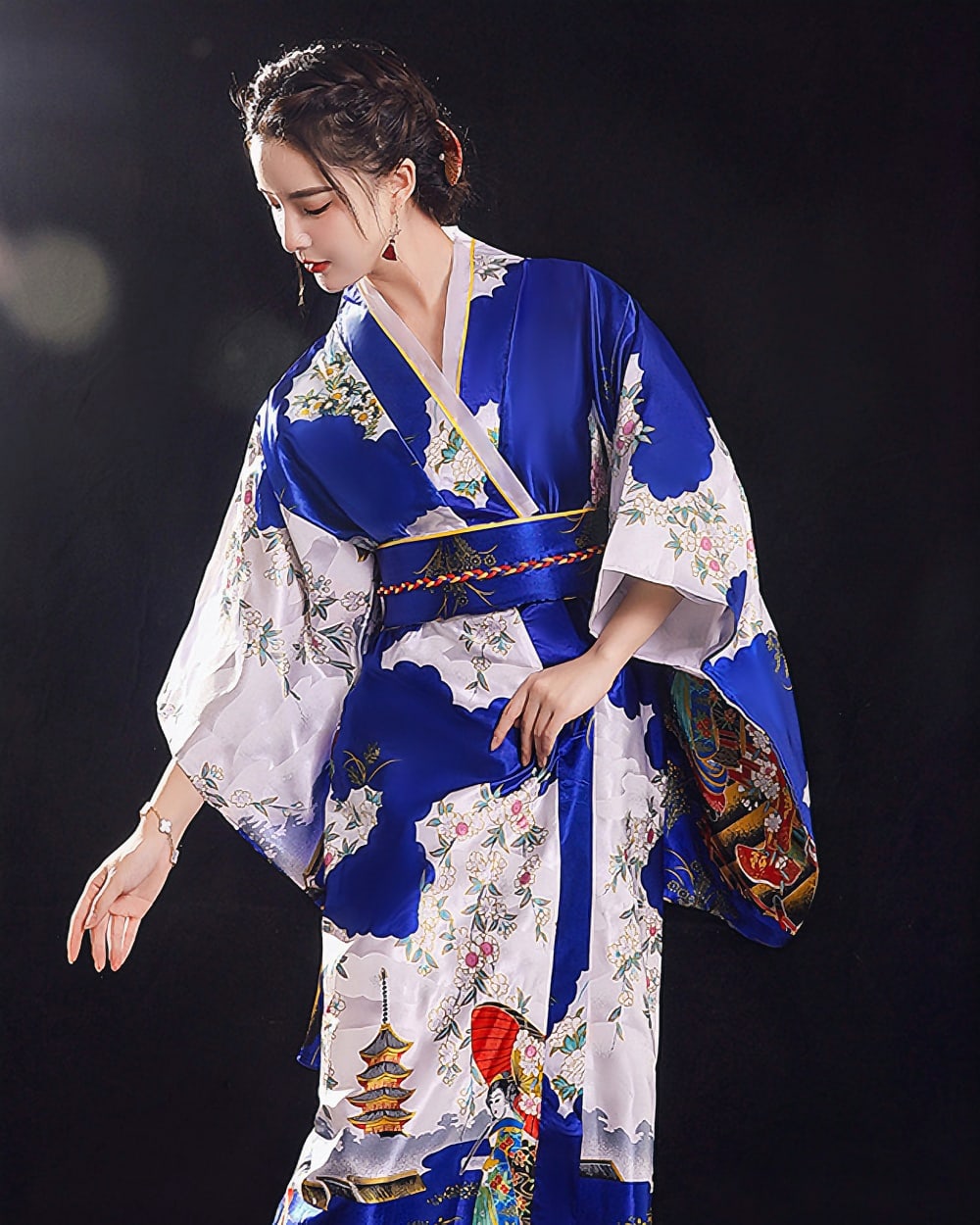 jprxbqu7tznstksaprlu.jpg Satin Kimono - Japanese Design word2