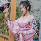 Short Floral Kimono - Japanese Aesthetic word3