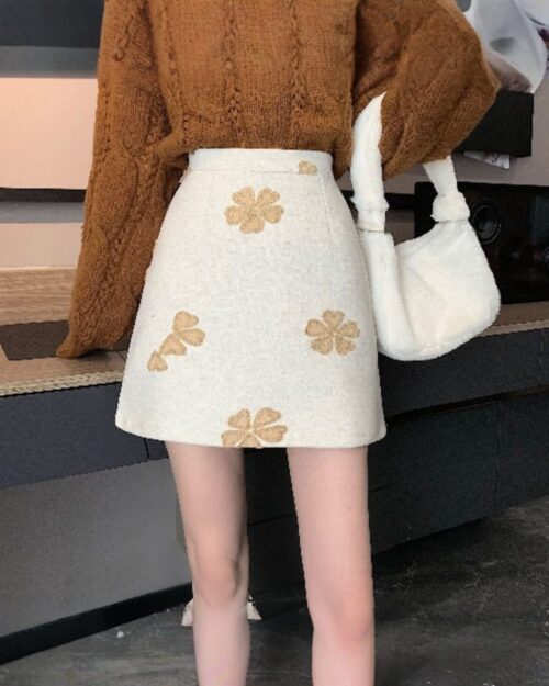 Small High Waist Slimming Hip Skirt - Korean Aesthetic