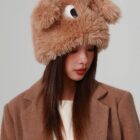 Fluffy Eyed Hat word2