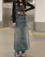 Long y2k denim skirt, blue wash, with pockets and frayed hem. Aesthetic long skirt.