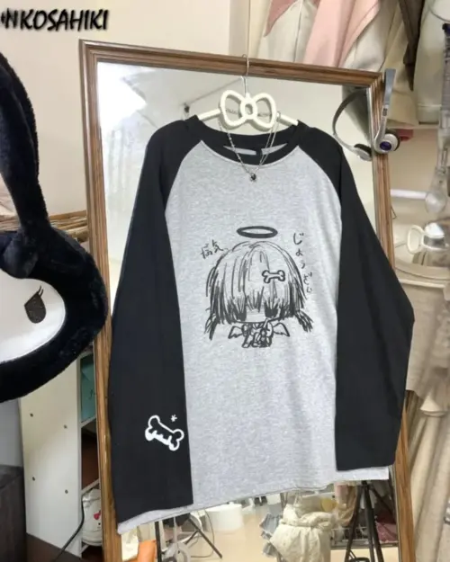 Gray animecore sweatshirt with black graphic featuring anime characters and Japanese text.