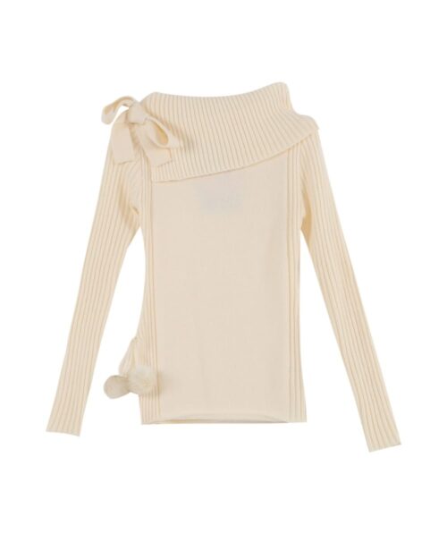 Cream-colored ribbed knit sweater from The Cake Set kawaii clothing set.