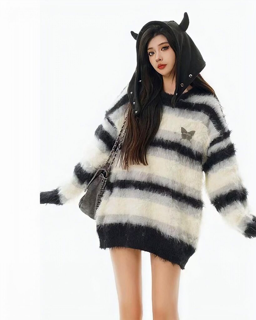 Striped fluffy sweater - Korean aesthetic sweater, oversized knit with black and white stripes, and a hood.