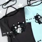 Off-Shoulder Black Cat T-Shirt word3