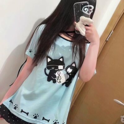 Off-Shoulder Black Cat T-Shirt
