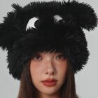 Fluffy Eyed Hat word2