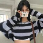 Off-the-shoulder Short Sweater - Retro Aesthetic word1