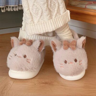 Kawaii Warm Slippers - Fluffy Cat Edition
