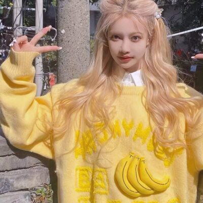 Banana Sweater - Vintage Kawaii