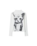 White el gato sweatshirt with a black cat graphic.