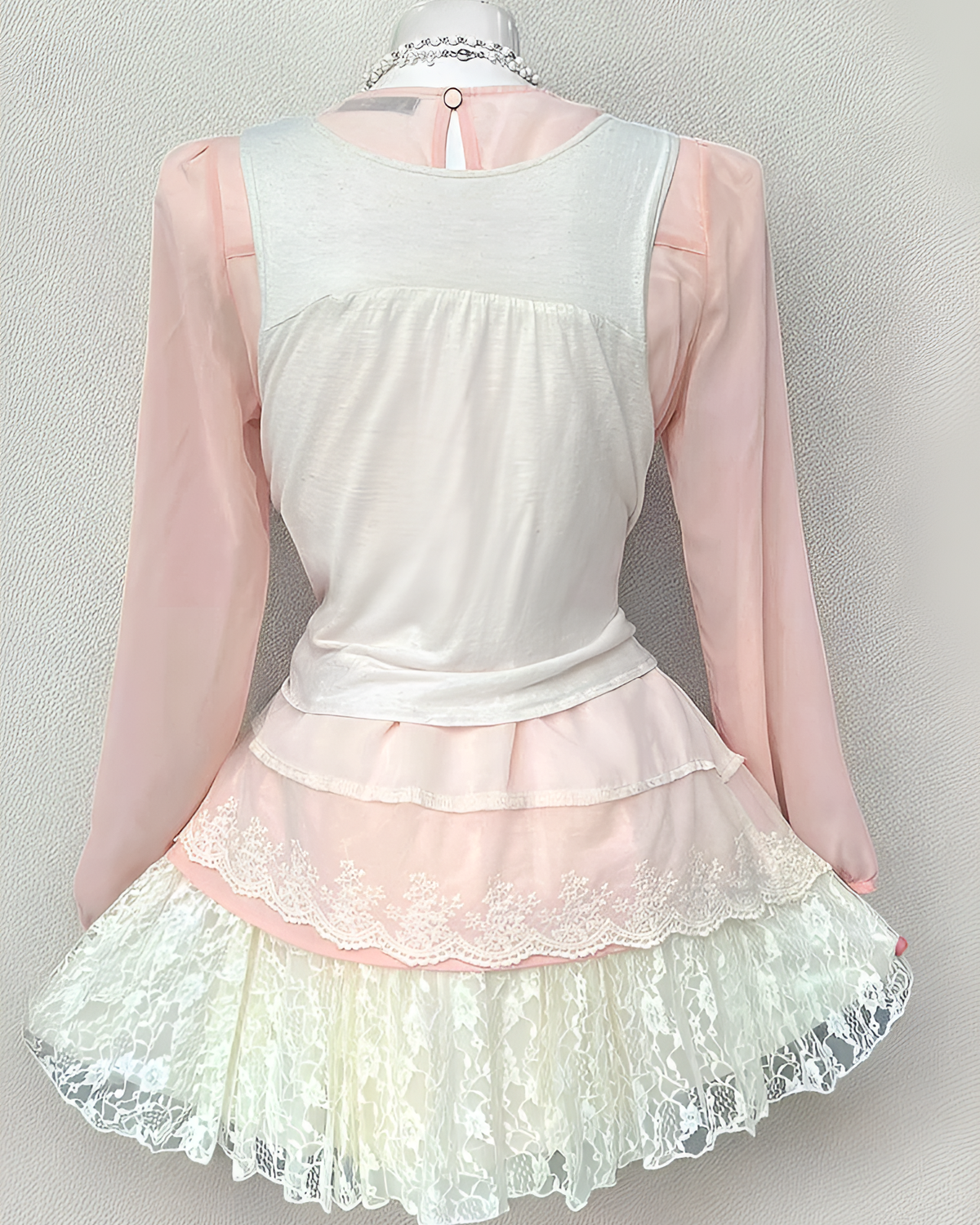 Long Sleeves Pink Set - Dollette Aesthetic featuring a white top and lace skirt.