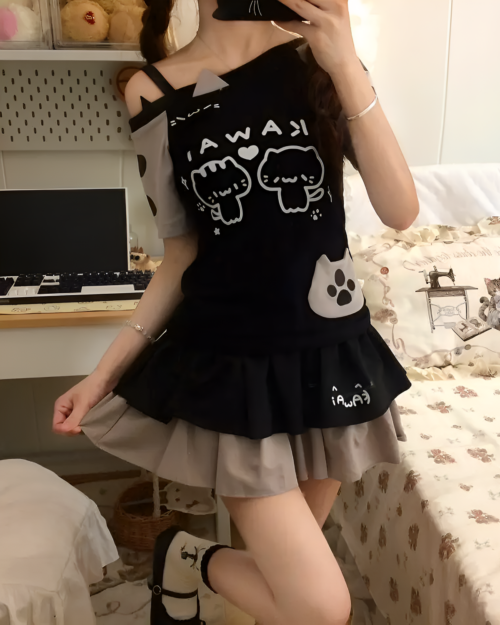 Black Cutecore Aesthetic Top featuring cat illustrations, off-the-shoulder design.