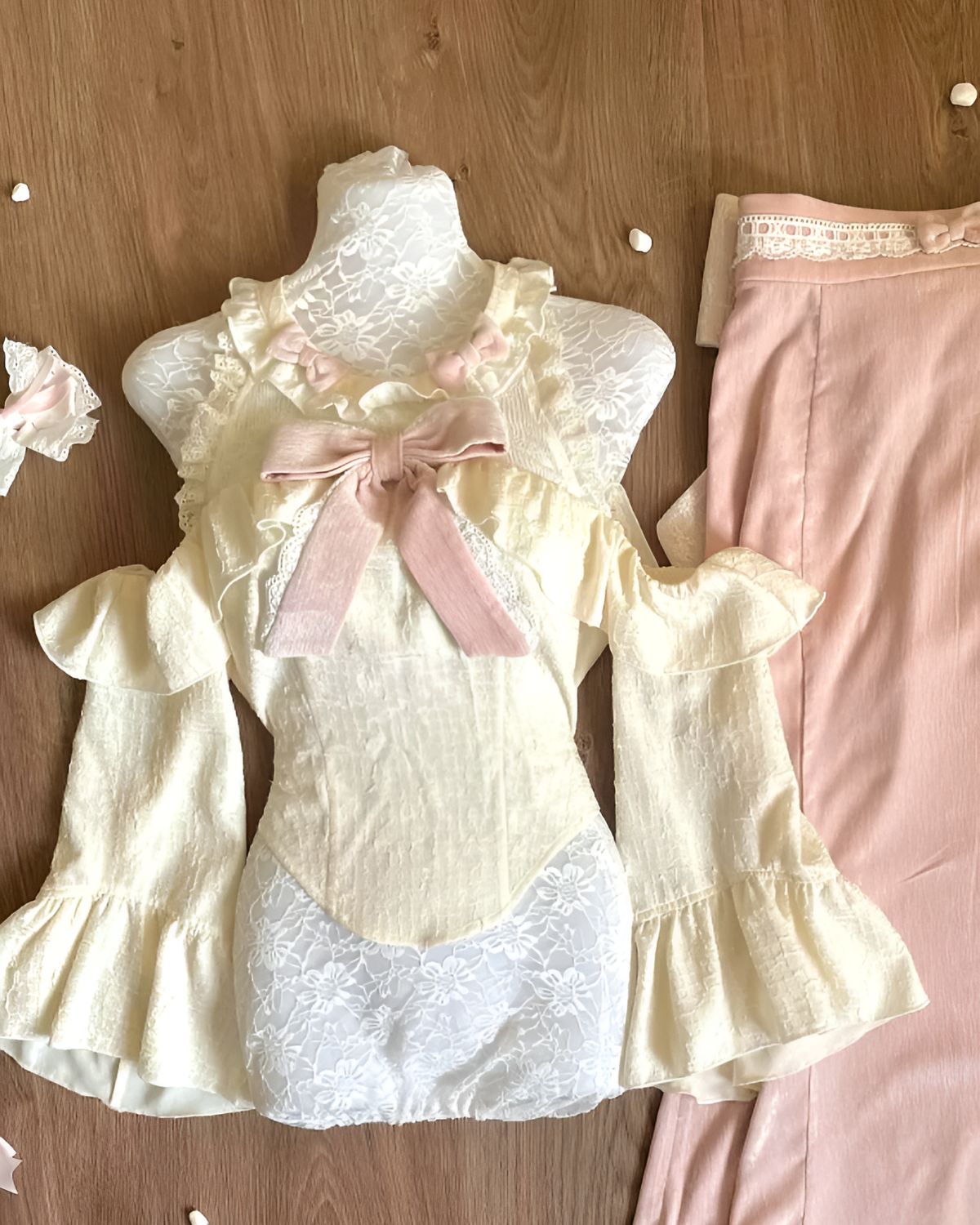 Sweet and Fancy Set - Dollette Aesthetic Clothing displayed on a mannequin.