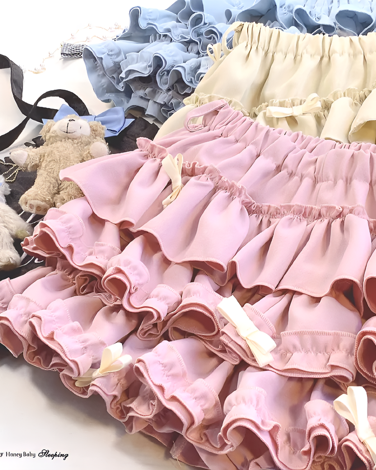 Colorful Yume Kawaii Aesthetic ruffled mini skirts, various pastel shades and ruffles.