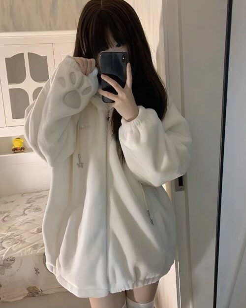 White Bear Paw Hoodie featuring oversized paw pockets. Jojifuku aesthetic Bear Paw Hoodie.