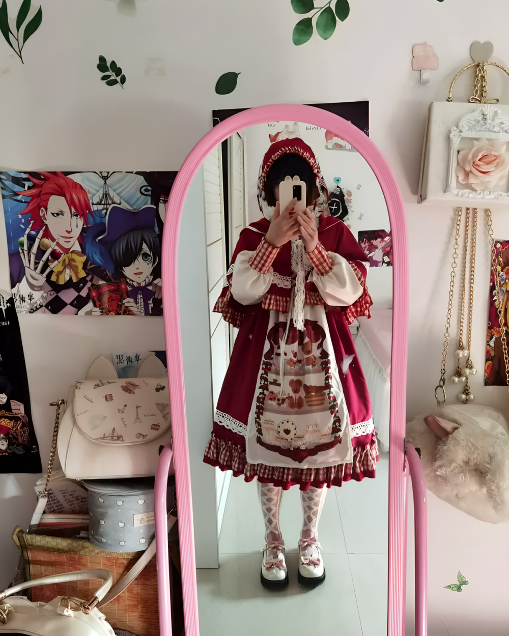 Crimson Hood Berry Bear OP set displayed on a mannequin with a matching bag and socks. This Berry Bear OP features a red hood and a cream-colored dress.