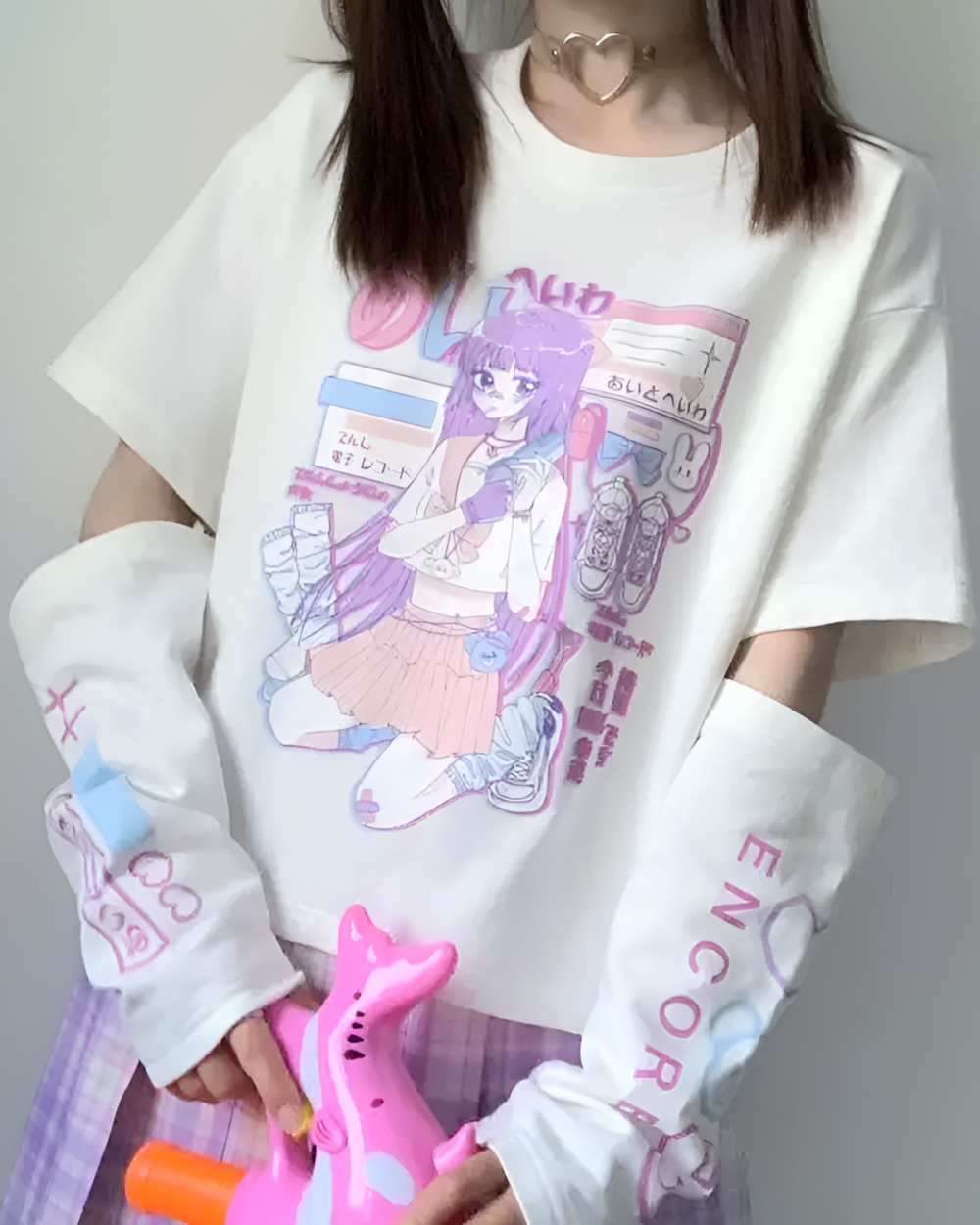 White detachable sleeves t-shirt featuring an anime-style graphic print.