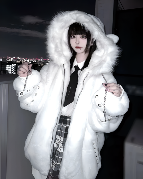 Model wearing a white Fluffy Bear Grommet Hoodie by Sabukaru Kei, featuring a fluffy hood and grommet details. A stylish Sabukaru Kei hoodie.