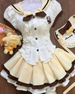 Sweet Lolita set - Pudding Edition, featuring a cream-colored blouse, brown skirt, and accessories.