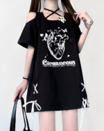 Black gothic oversized tee featuring an anatomical heart graphic and "Carnivorous" text.