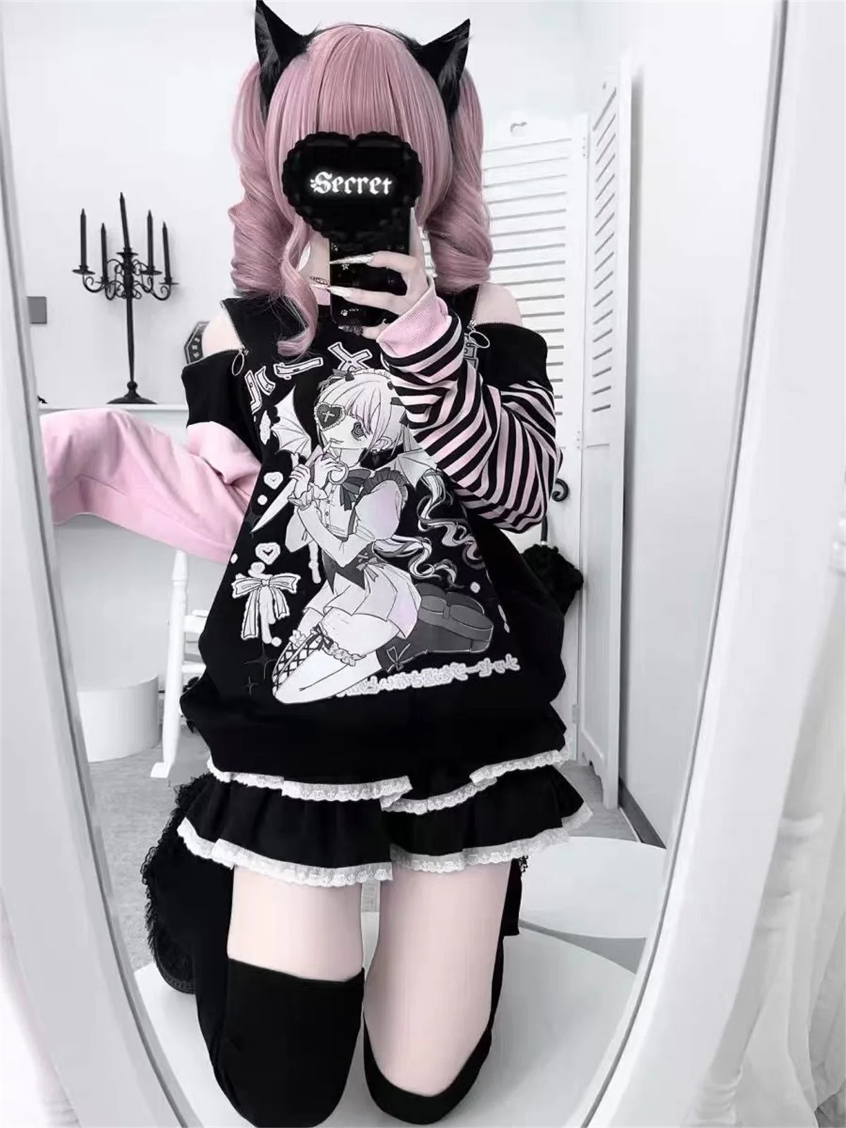 Long Sleeved Stripped T-Shirt - Yami Kawaii word2