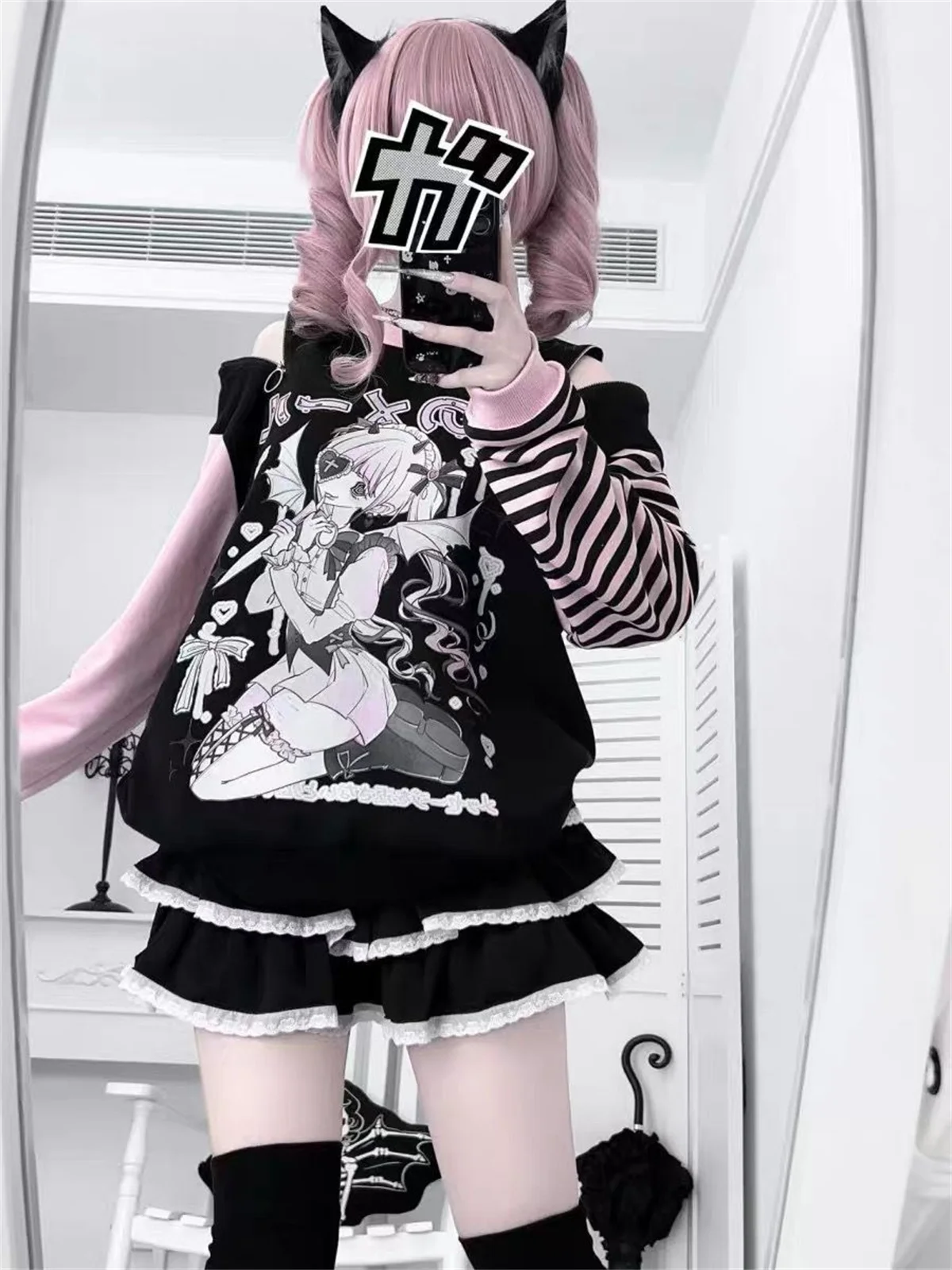 Long Sleeved Stripped T-Shirt - Yami Kawaii word2