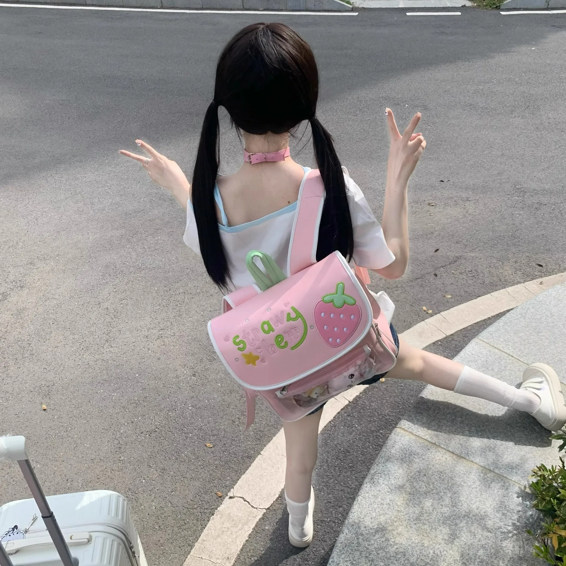 Pink Strawberry Ita-Bag - Jojifuku Aesthetic word1