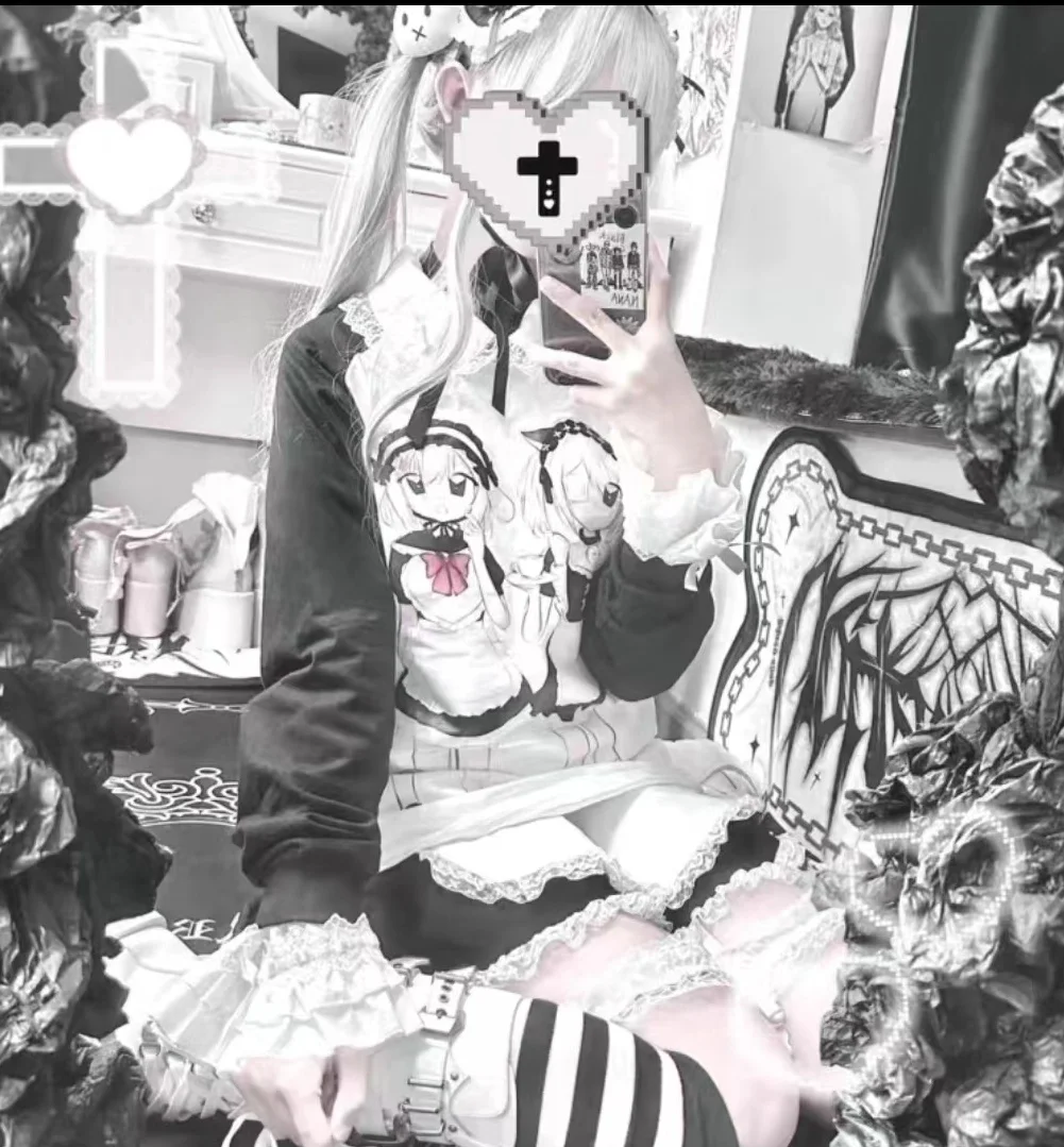 Long Sleeve T-Shirt - Maid Print Edition word2