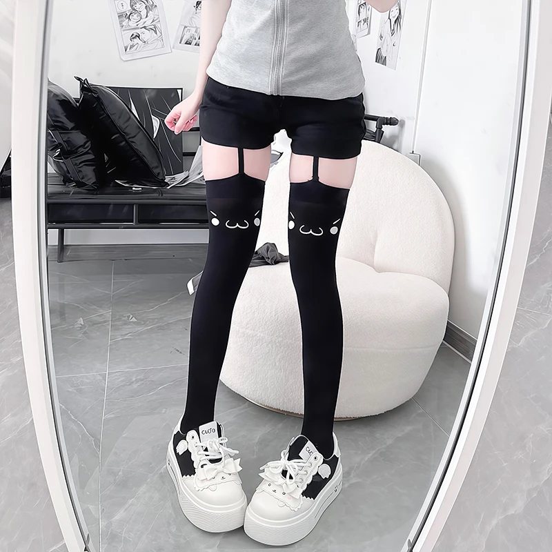Kaomoji Suspender Stockings word1