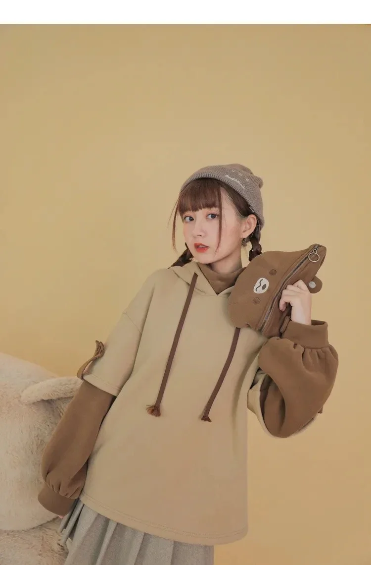 The Bear Hoodie - Harajuku Aesthetic word2