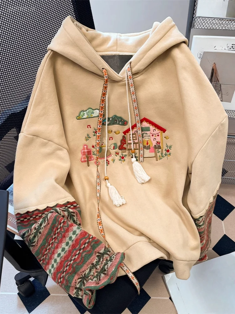 House on the Mountains Hoodie - Ethno-chic Aesthetic word3